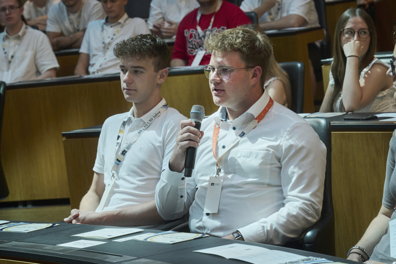 Expert:innengespräch. Fragen von Schüler:innen