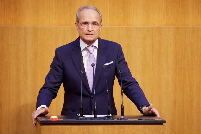 Am Redner:innenpult: Nationalratsabgeordneter Wolfgang Gerstl (ÖVP)