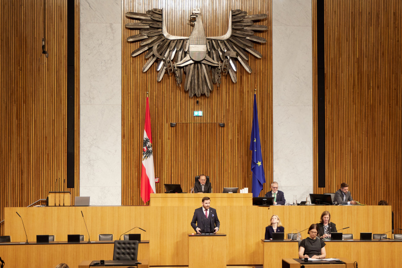 Am Redner:innenpult: Nationalratsabgeordneter Christofer Ranzmaier (FPÖ)