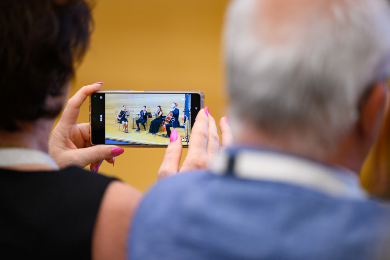 Musik von Classic Sound