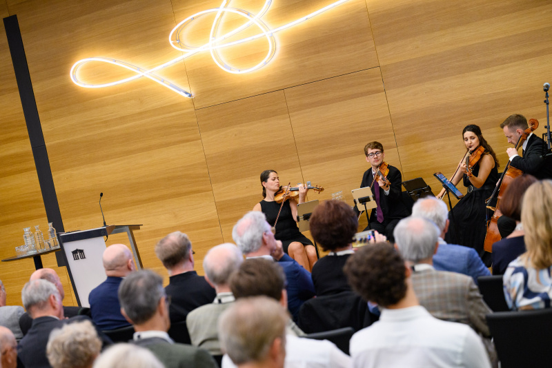 Musik von Classic Sound