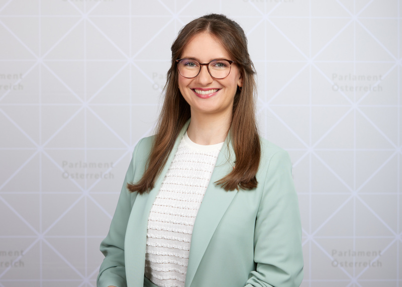 Julia Deutsch