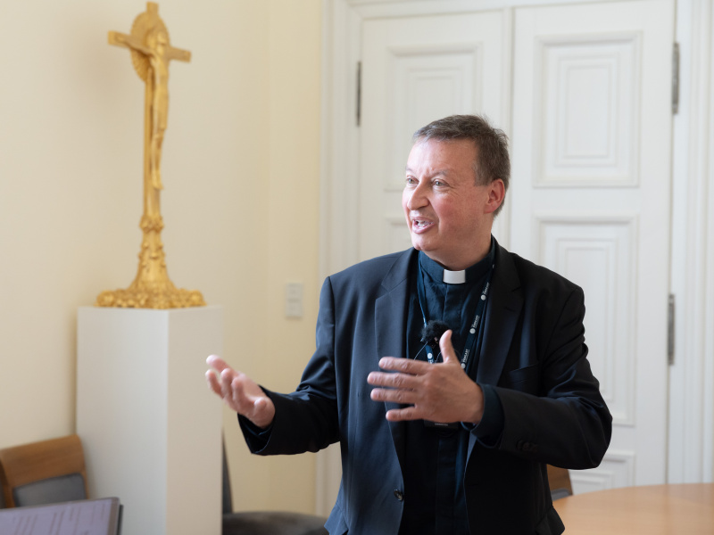 Generalsekretär Peter Schipka - Österreichische Bischofskonferenz