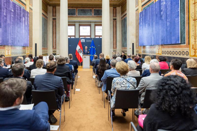 Begrüßung und Eröffnungsworte von Nationalratspräsident Walter Rosenkranz (FPÖ)