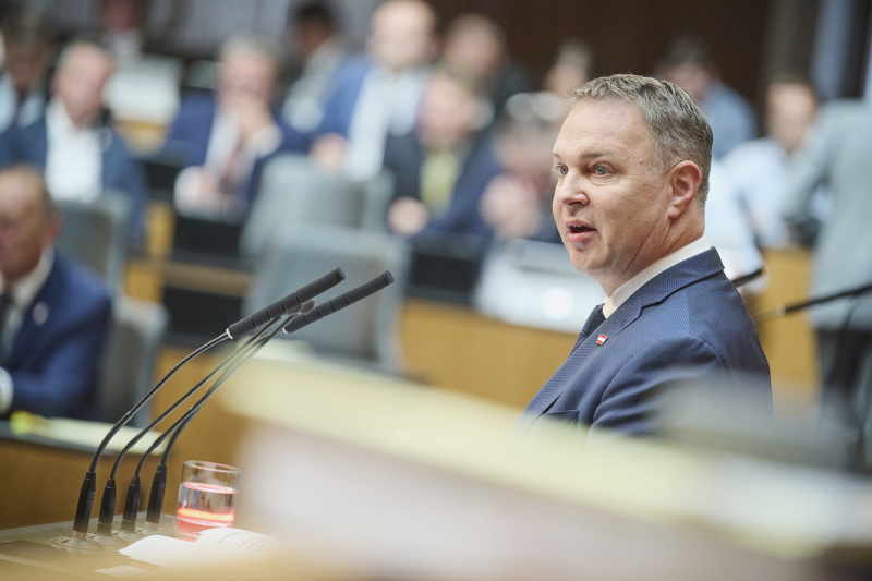 Fragestunde. Vizekanzler Andreas Babler (SPÖ)