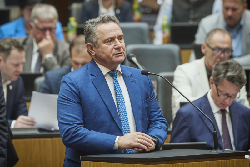 Fragestunde. Nationalratsabgeordneter Norbert Sieber (ÖVP)