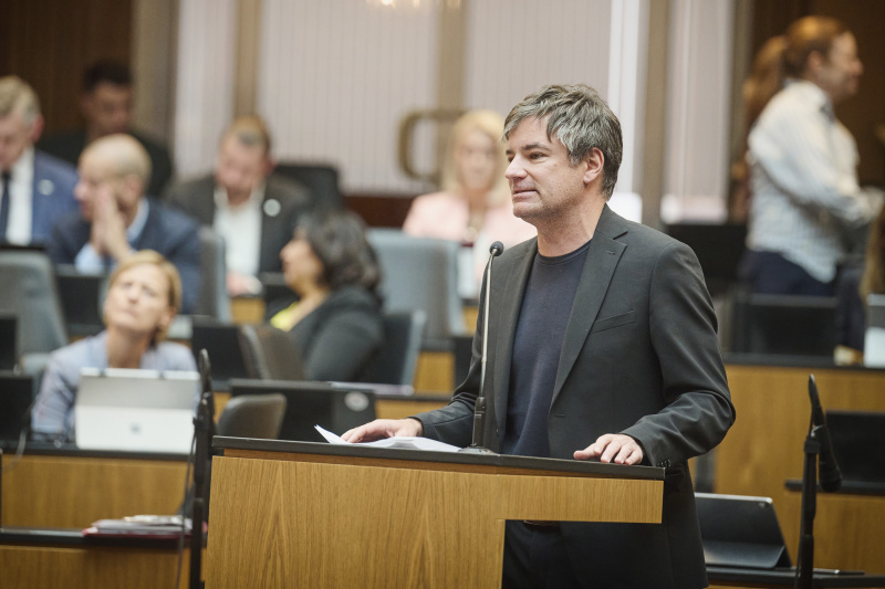 Fragestunde.  Nationalratsabgeordneter Wolfgang Moitzi (SPÖ)