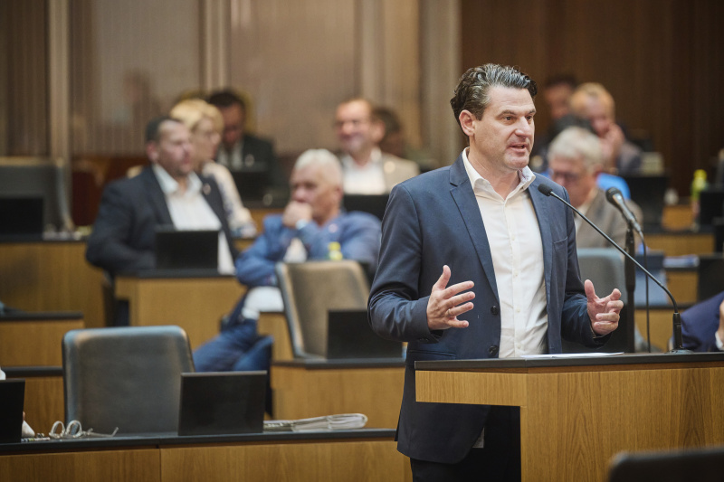 Fragestunde. Nationalratsabgeordneter Christoph Zarits (ÖVP)