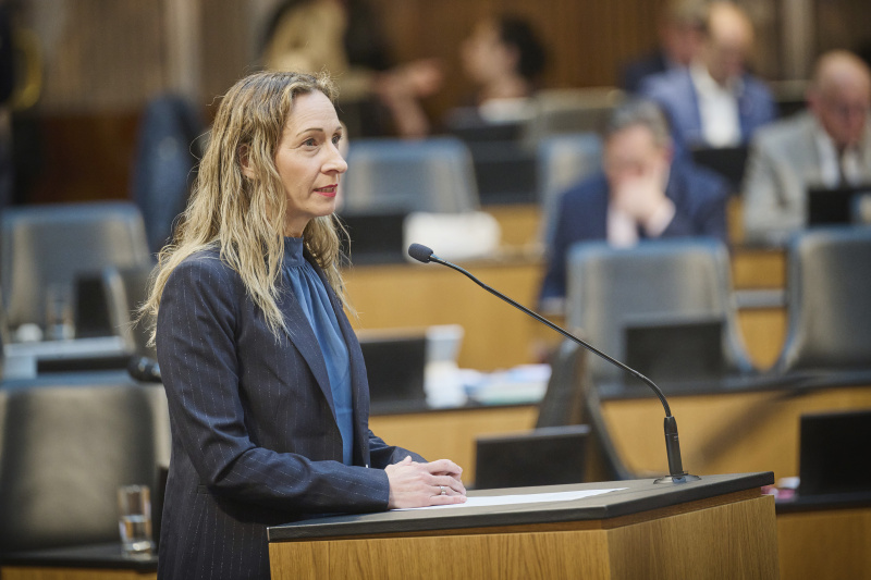Fragestunde. Nationalratsabgeordnete Agnes Sirkka Prammer (GRÜNE)