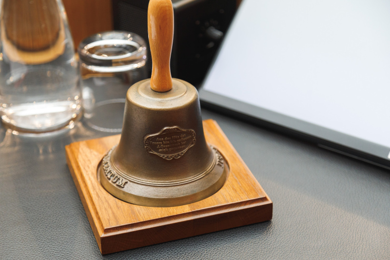 Glocke am Präsidium