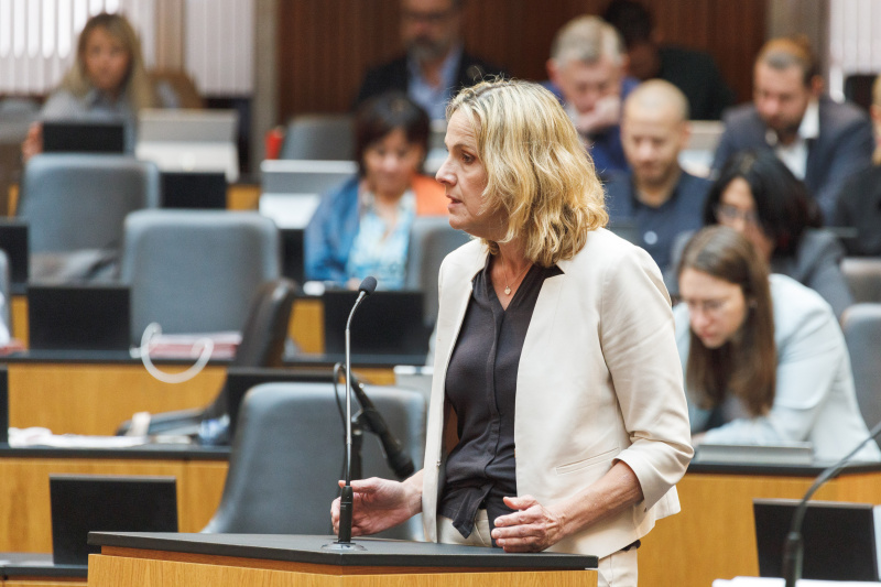 Fragestellung Nationalratsabgeordnete Dagmar Belakowitsch  (FPÖ)