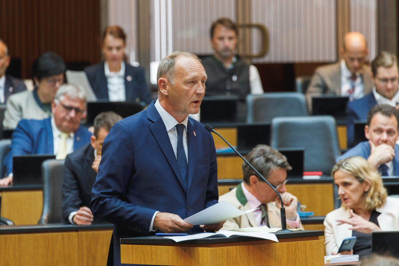 Fragestellung Nationalratsabgeordneter Axel Kassegger (FPÖ)