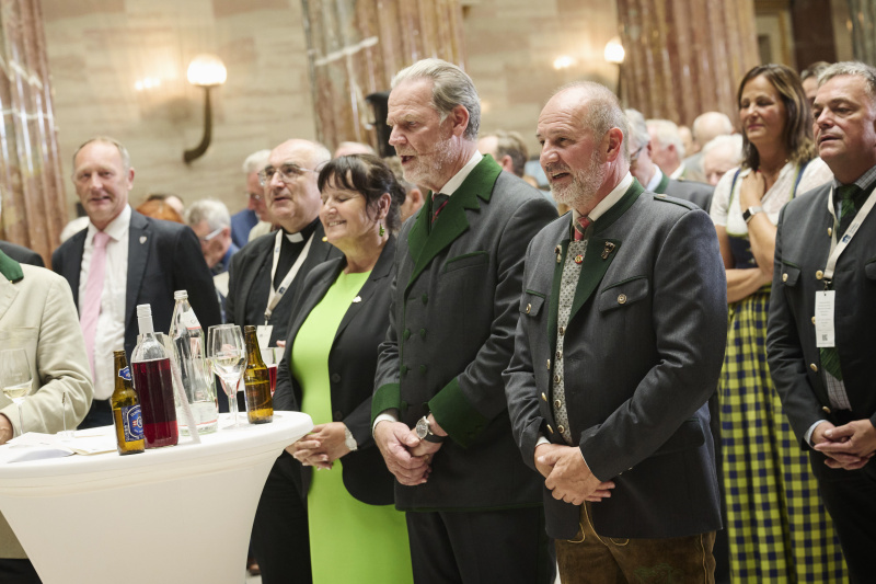 Von links: Landtagspräsident der Steiermark Gerald Deutschmann, Bundesratspräsident Peter Samt (FPÖ)