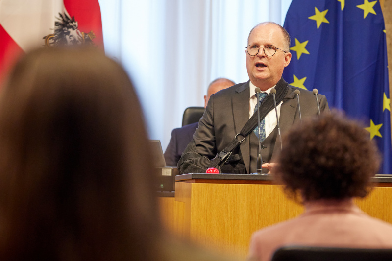 Am Redner:innenpult: Bundesrat Bernhard Ruf (ÖVP)