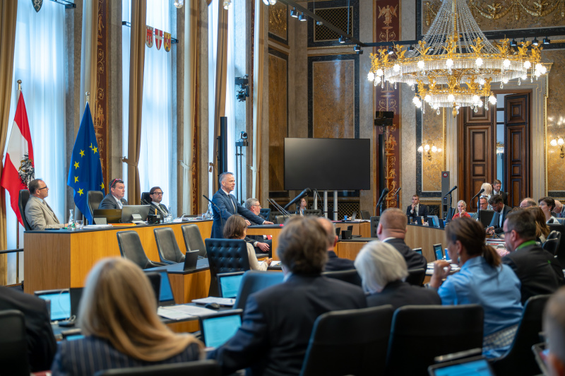 Bundesrat Harald Himmer (ÖVP) am Redner:innenpult