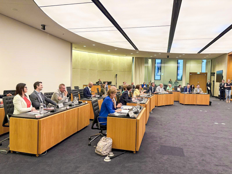 Innenausschuss zu einer Verschärfung des Waffengesetzes