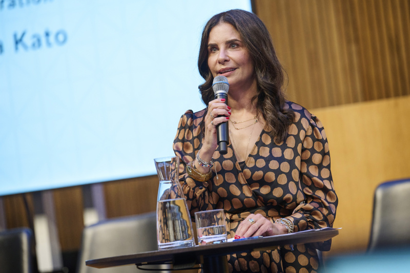 Moderation. Sonja Kato