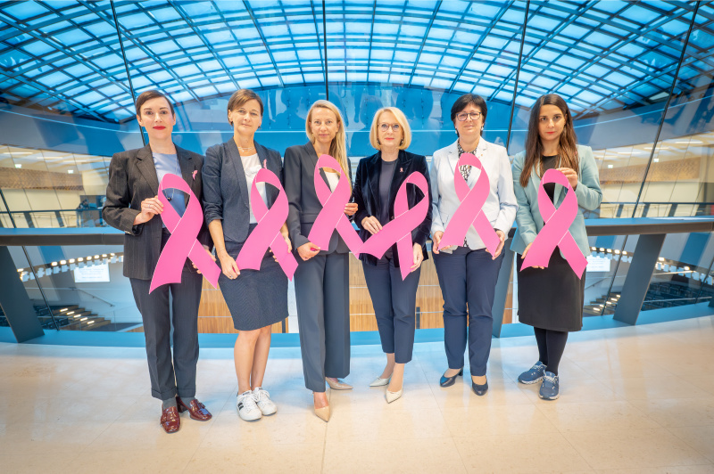 Veranstaltungsteilnehmerinnen und Veranstaltungsteilnehmer