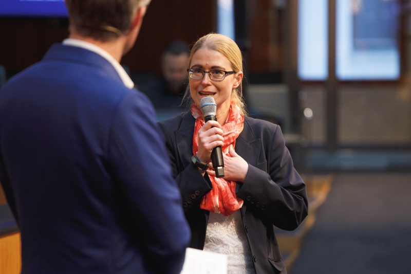 Am Wort: Bundesgeschäftsführerin der Johanniter Petra Grell-Kunzinger 