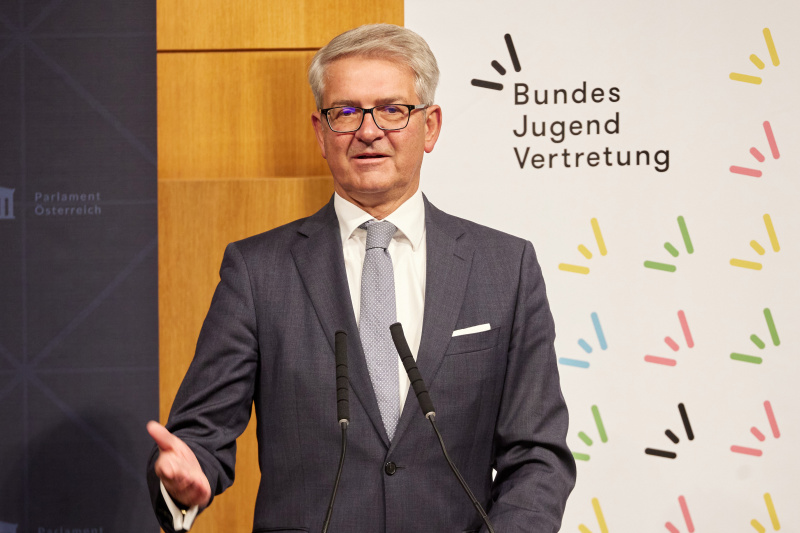 Eröffnungsworte Parlamentsvizedirektor Alexis Wintoniak