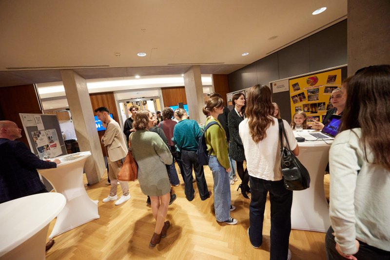 „Projekte-Walk“ - Vorstellung von 9 Projekten