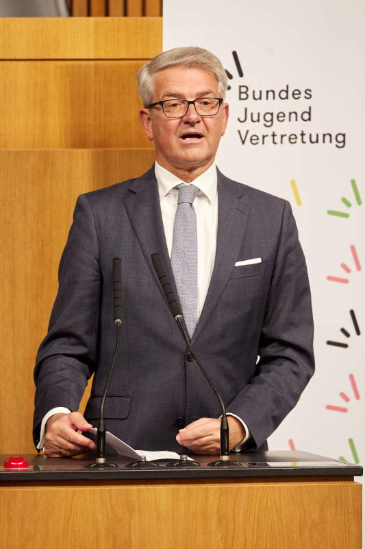 Eröffnungsworte Parlamentsvizedirektor Alexis Wintoniak