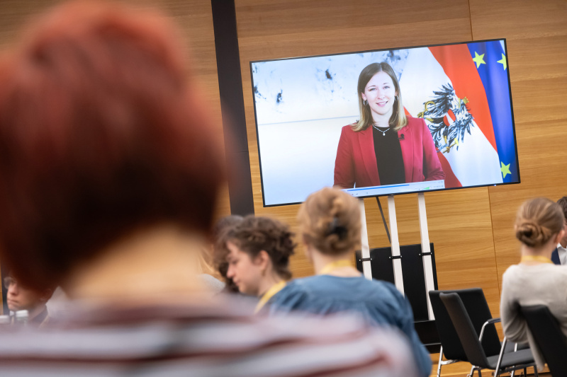Videobotschaft Familienministerin Claudia Plakolm (ÖVP)
