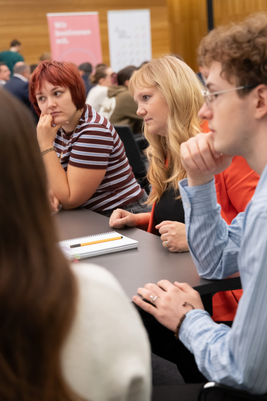Dialogrunde mit Nationalratsabgeordneter Elisabeth Feichtinger (SPÖ)