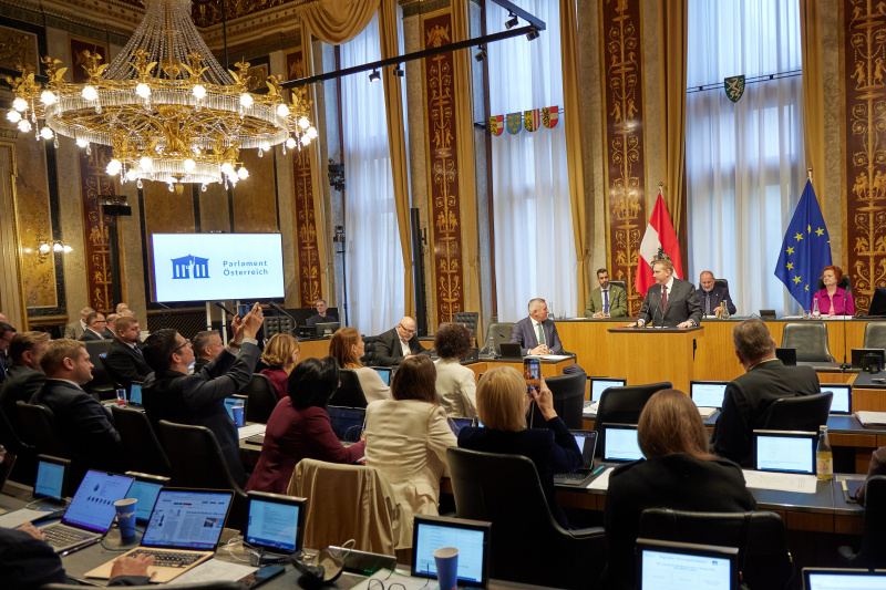 Am Rednerpult: Bundesratsvizepräsident Günther Ruprecht (ÖVP)