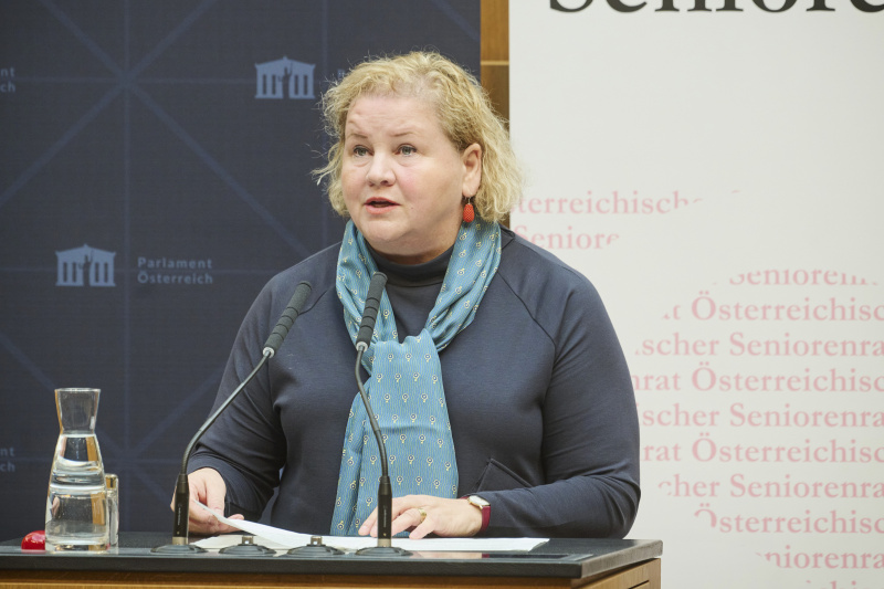 Kurzansprache Sozialministerin Korinna Schumann (SPÖ)