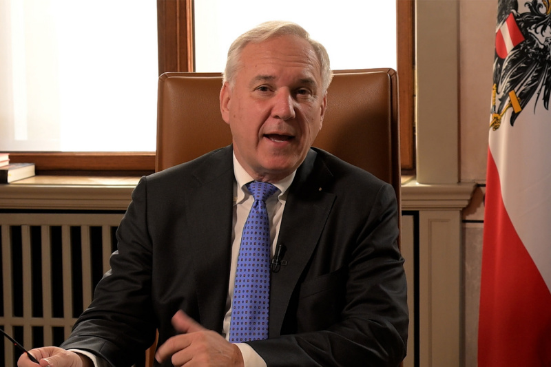 Am Nationalfeiertag, den 26. Oktober findet wieder der Tag der offenen Tür im Parlament statt. Nationalratspräsident Walter Rosenkranz lädt alle Bürgerinnen und Bürger dazu ein.