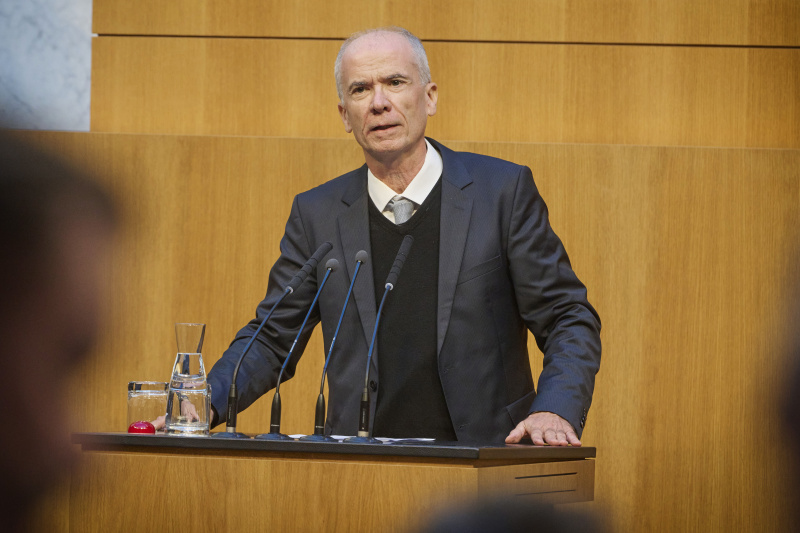 Impulsvortrag. Professor für Völkerrecht, Europarecht und Vergleichendes Öffentliches Recht an der Universität Innsbruck Peter Hilpold