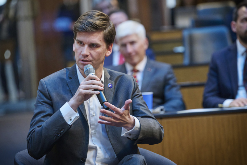 Podiumsdiskussion. Nationalratsabgeordneter Douglas Hoyos-Trauttmansdorff (NEOS)