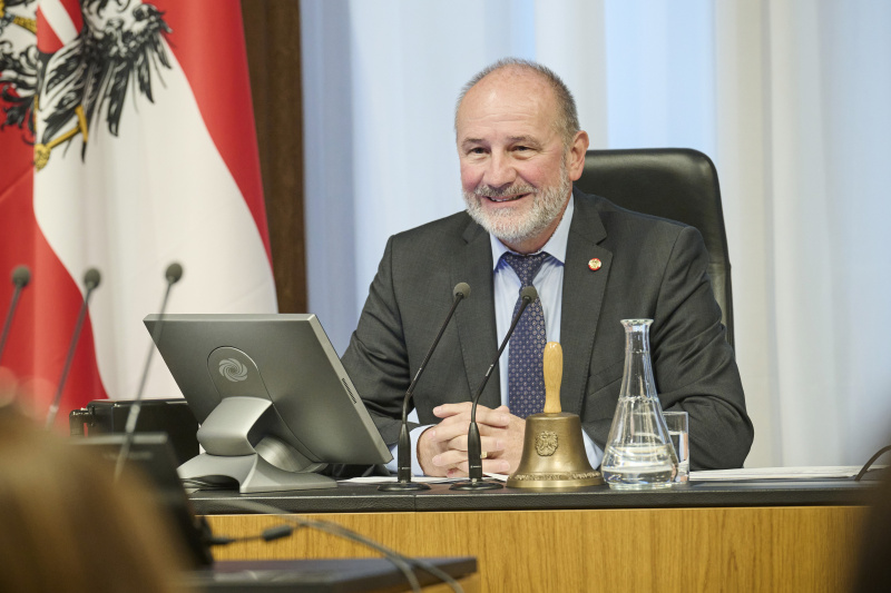 Eröffnung und Begrüßung Bundesratspräsident Peter Samt (FPÖ)