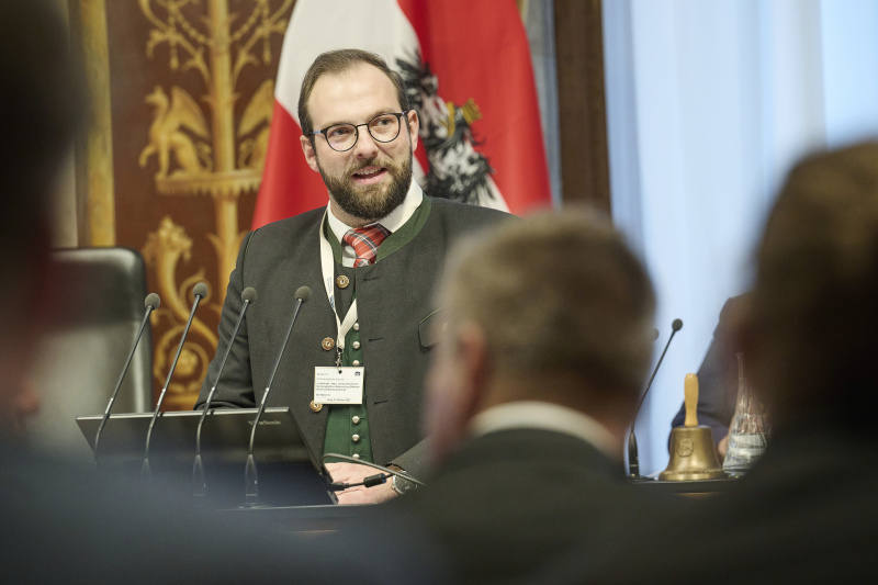 Am Rednerpult: Umweltanwalt und Leiter der Umweltanwaltschaft, Landesregierung Steiermark Maximilian Lughofer