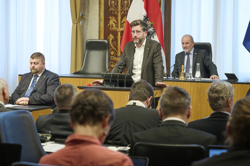 Am Rednerpult: Bundesrat Christian Fischer (SPÖ)