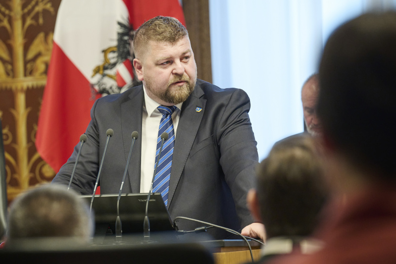 Am Rednerpult: Bundesrat Andreas Spanring (FPÖ)