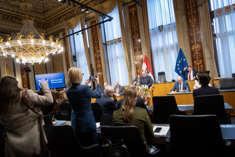 Eröffnungsworte Bundesratspräsident Peter Samt (FPÖ)