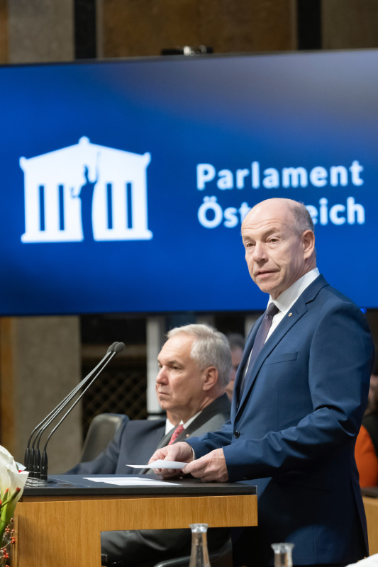 Abschlussworte Vorsitzender der Landtagspräsidentinnen- und -präsidentenkonferenz Max Hiegelsberger (ÖVP)
