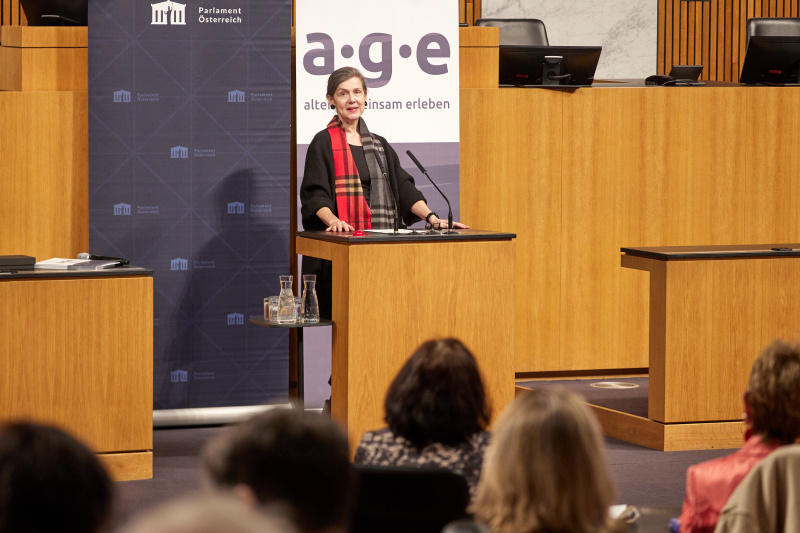 Kategorie 2 Arbeitswelt. Laudatio Geschäftsführende Gesellschafterin Inara GmbH Brigitta Schwarzer