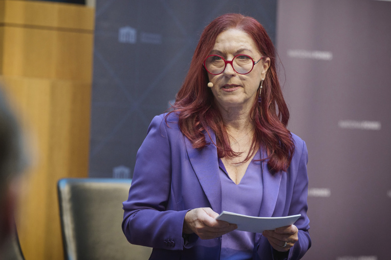 Moderation Vorständin des Nationalfonds der Republik Österreich für Opfer des Nationalsozialismus Hannah Lessing