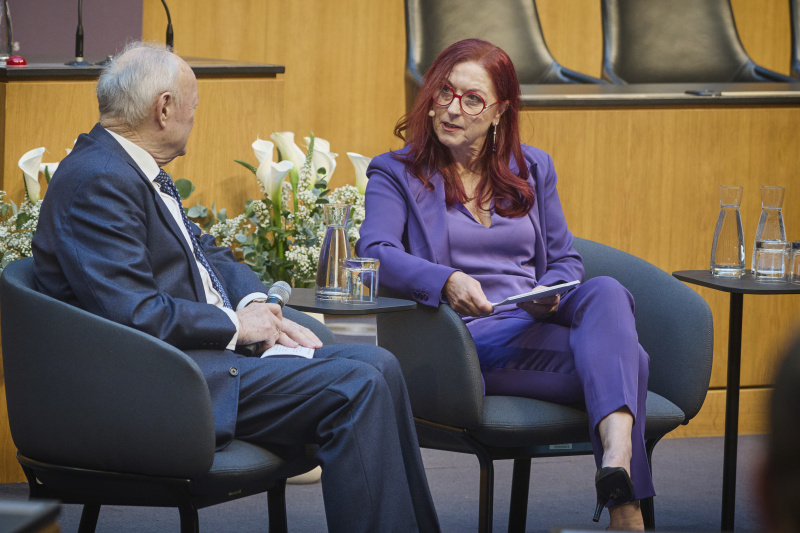 Gespräch. Von links: Präsident des Nationalrates a. D. Andreas Khol, Hannah Lessing