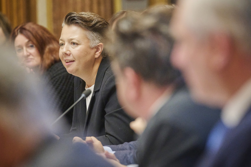 Statements der Bereichssprecherinnen und Bereichssprecher für Volksgruppen der Parlamentsfraktionen. Nationalratsabgeordnete Olga Voglauer (GRÜNE)