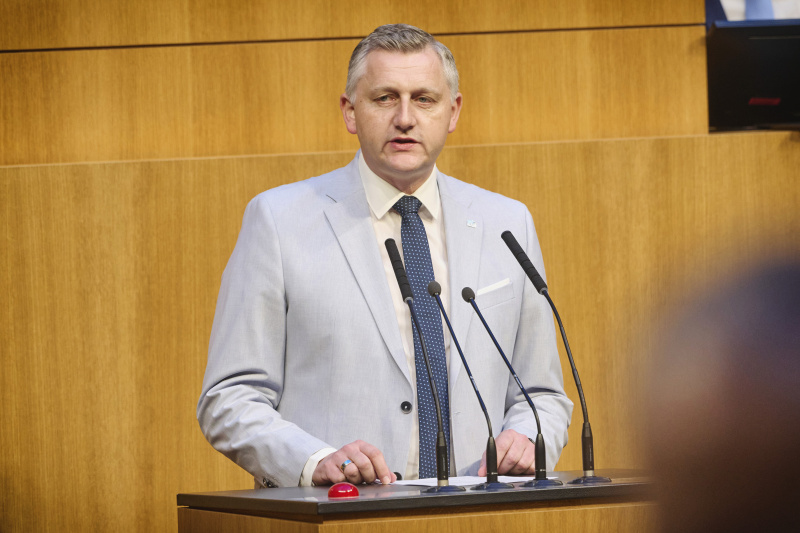 Am Rednerpult: Nationalratsabgeordneter Reinhold Binder (SPÖ)