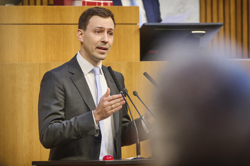 Am Rednerpult: Nationalratsabgeordneter Nico Marchetti (ÖVP)