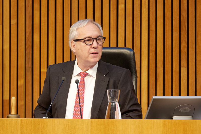 Nationalratspräsident Walter Rosenkranz (FPÖ) am Präsidium