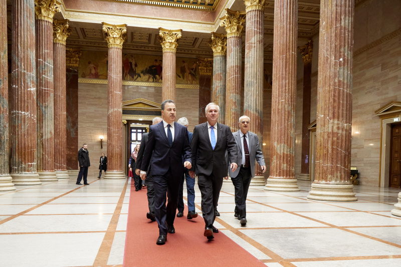 Einholung. Von rechts: Nationalratspräsident Walter Rosenkranz (FPÖ), Präsident des Albanischen Parlaments Niko Peleshi