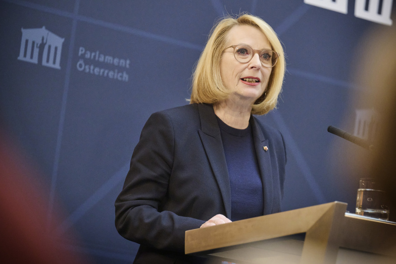 Eröffnungsworte Dritte Nationalratspräsidentin Doris Bures (SPÖ)