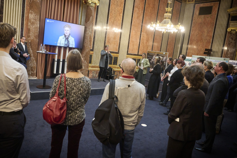 Videobotschaft Vizerektorin Universität Wien Christa Schnabl