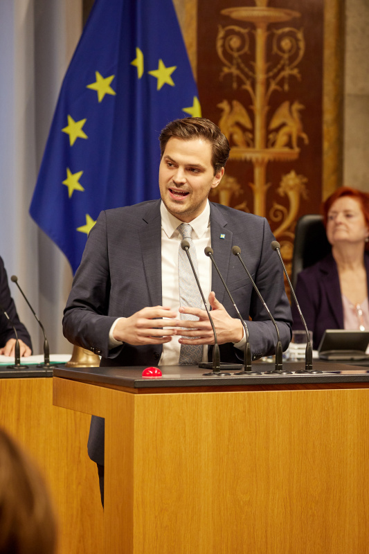 Am Rednerpult: Bundesrat Sebastian Stark (ÖVP)